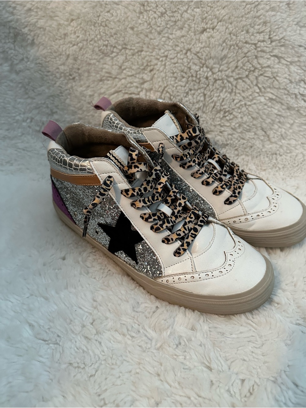 ShuShop White Silver Glitter High-Top Sneakers with Black Star & Leopard Laces